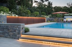 An Outdoor Space for a Family That Plays Together
